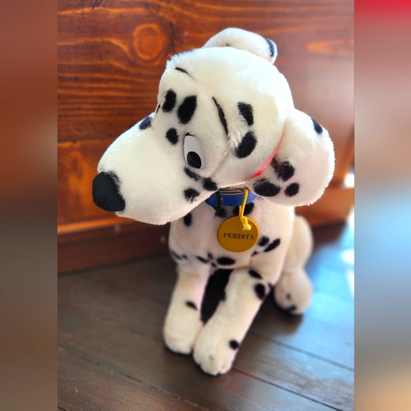 Disney World 101 Dalmatians Perdita - Picture 1 of 9